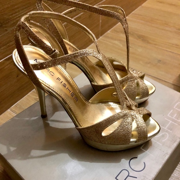 Marc Fisher Gold Sandal - Picture 2 of 4